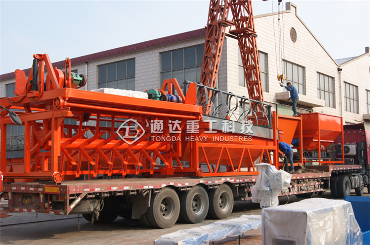 ���ղ�ʽ���љC(j��)�l(f��)؛�F(xi��n)��(ch��ng)